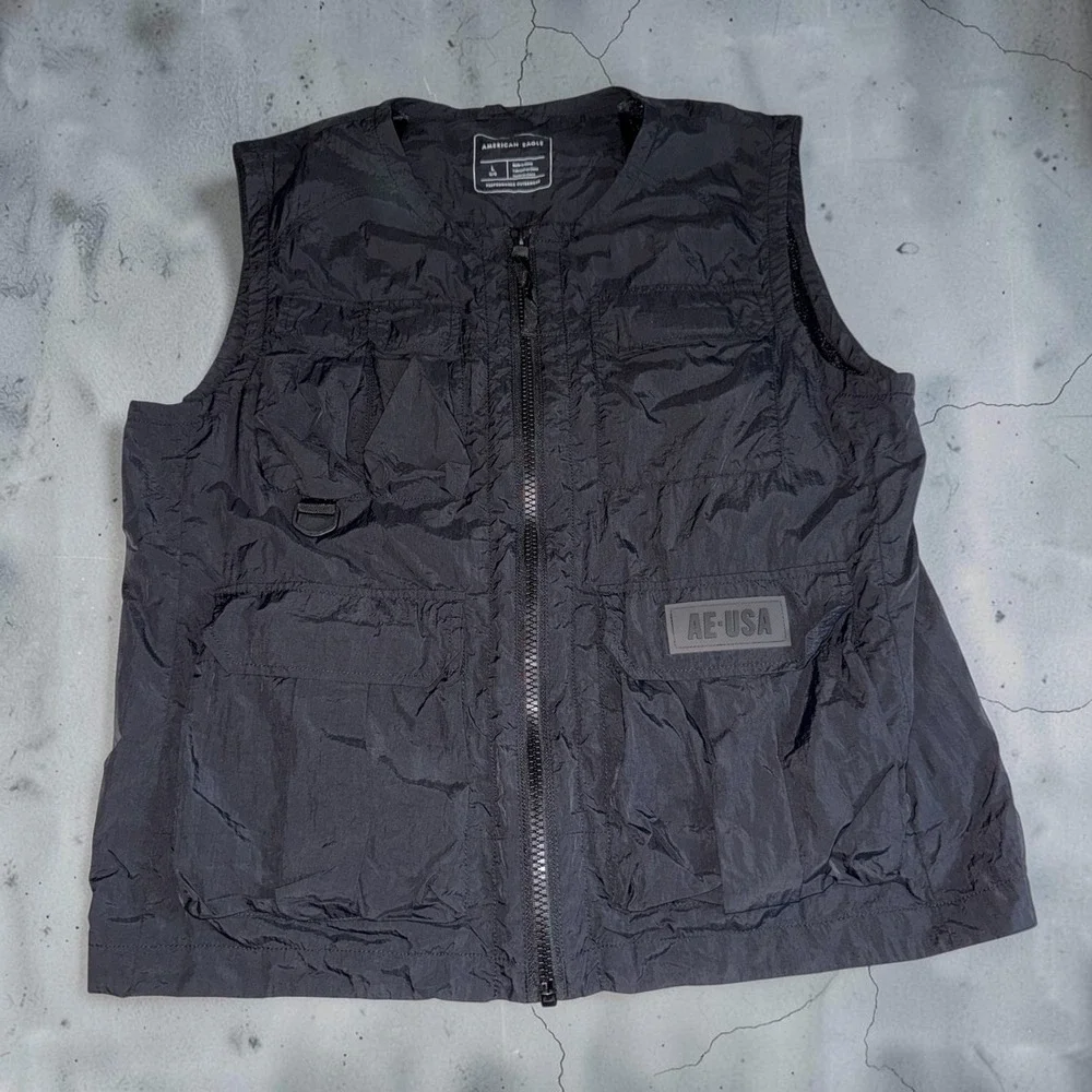 American Eagle Mens Performance Outerwear Utility Vest Black Nylon Cargo Large